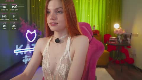 Snapshot of katy_ethereal chatting on May 18, 4:07 am Katy - online show from May 18, 4:07 am