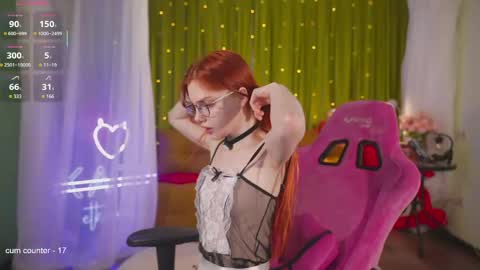Snapshot of katy_ethereal chatting on June 1, 9:11 am Katy - online show from June 1, 9:11 am