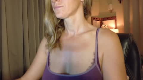 Katy online show from April 14, 11:22 pm