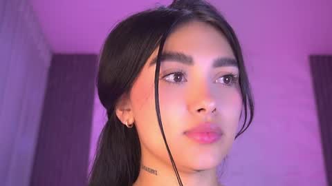 Snapshot of katy_rios_ chatting on May 20, 12:00 pm Katy online show from May 20, 12:00 pm