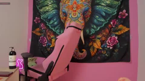 katy simpsons online show from June 6, 4:39 am