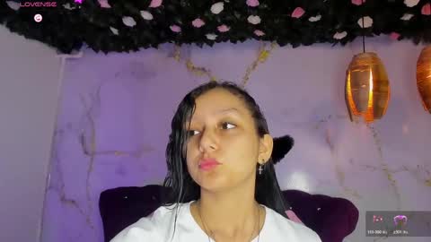 Snapshot of katy_sweet19 chatting on April 26, 10:46 am Katy online show from April 26, 10:46 am