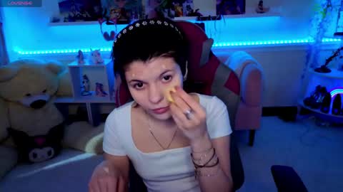 Snapshot of katyazaitseva chatting on April 26, 12:25 pm Katya online show from April 26, 12:25 pm