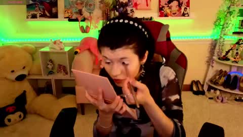 Snapshot of katyazaitseva chatting on June 5, 12:55 pm Katya online show from June 5, 12:55 pm