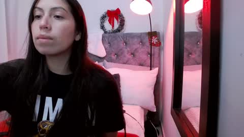 Snapshot of katybelladonna chatting on December 29, 12:09 am KATY online show from December 29, 12:09 am