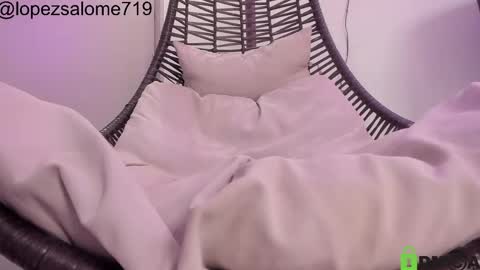 Snapshot of katycatt chatting on April 22, 1:41 am Nataly online show from April 22, 1:41 am