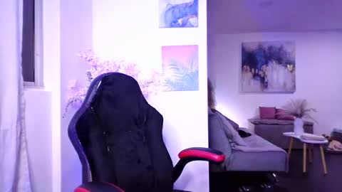 Snapshot of katydeliz chatting on June 5, 6:52 am katy deliz online show from June 5, 6:52 am