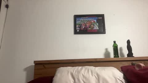 Snapshot of katyjuggs chatting on October 5, 4:05 pm Katy Juggs online show from October 5, 4:05 pm