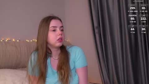 Snapshot of katymolly chatting on July 23, 5:33 pm Mia Lovense is active Private is Open online show from July 23, 5:33 pm