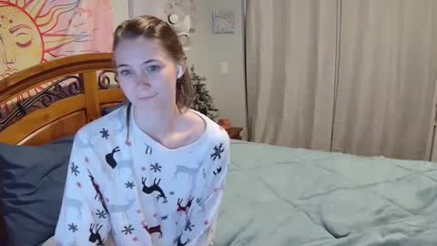 Katy online show from December 3, 1:41 am