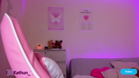 Katy online show from April 17, 11:19 pm