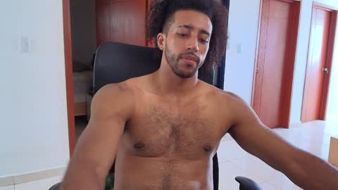 Snapshot of kaurilop chatting on December 31, 5:40 pm Kauri Lop online show from December 31, 5:40 pm