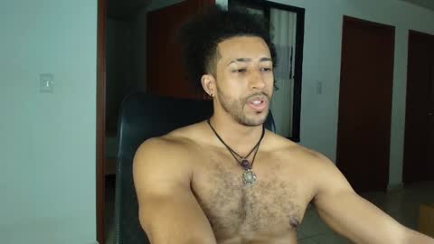 Snapshot of kaurilop chatting on February 6, 11:58 pm Kauri Lop online show from February 6, 11:58 pm