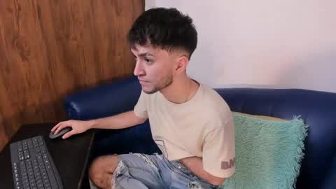 kavencastro online show from May 31, 3:58 am