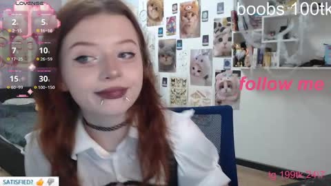 Snapshot of kawaii_angell chatting on October 13, 1:38 am anfisa online show from October 13, 1:38 am