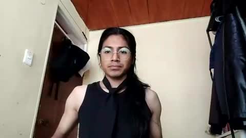 kay online show from February 25, 6:06 pm