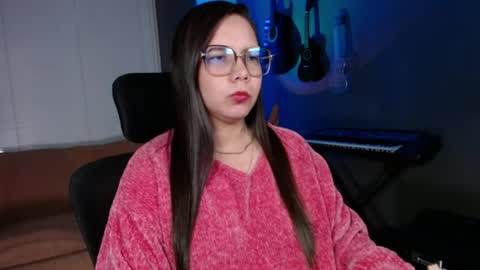 Snapshot of kay_avrill chatting on April 26, 8:06 pm Kay online show from April 26, 8:06 pm