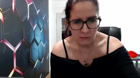 Snapshot of kayalips chatting on January 17, 11:40 pm KayaLips online show from January 17, 11:40 pm