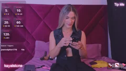 Cattleya stone online show from February 14, 5:26 am