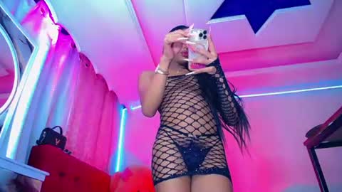 Snapshot of kayla_sexx chatting on June 25, 2:00 am kayla_sexx online show from June 25, 2:00 am