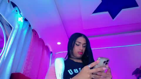 Snapshot of kayla_sexx chatting on July 5, 4:52 am kayla_sexx online show from July 5, 4:52 am
