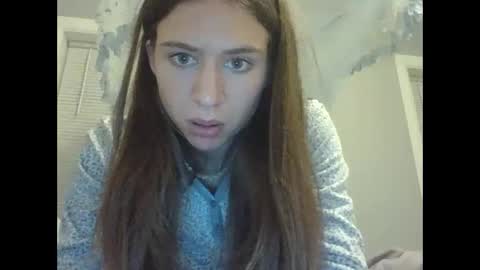 kaylaelizabeth97 online show from November 10, 3:16 am