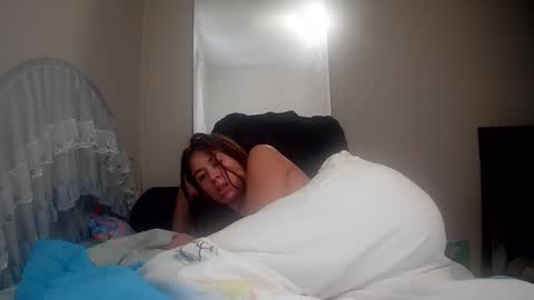 kaylaelizabeth97 online show from April 13, 4:23 pm