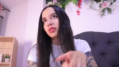 Snapshot of kaylee_lee chatting on July 16, 4:07 am kaylee_lee online show from July 16, 4:07 am