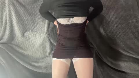 Snapshot of kayorkatie chatting on February 12, 2:32 pm katie online show from February 12, 2:32 pm