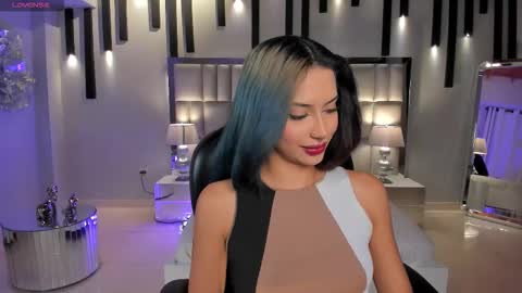 Kay online show from March 20, 3:44 am