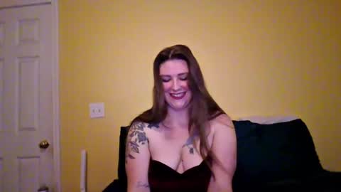 Snapshot of kaytiebird96 chatting on May 18, 3:40 pm Katie Bird online show from May 18, 3:40 pm