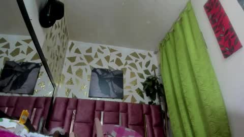 Snapshot of kazsandrah chatting on November 22, 11:15 pm KAZSANDRAH online show from November 22, 11:15 pm