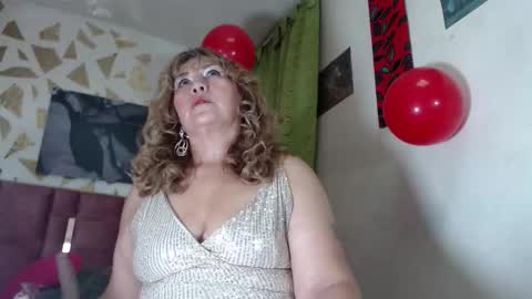 Snapshot of kazsandrah chatting on February 15, 4:31 am KAZSANDRAH online show from February 15, 4:31 am