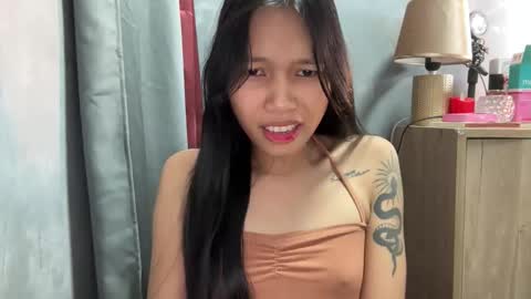 Snapshot of kc_slutmoree chatting on December 5, 4:21 am Its me Cora online show from December 5, 4:21 am