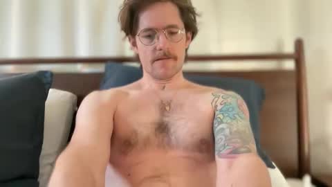 kd9dash3point8 online show from February 2, 5:33 pm