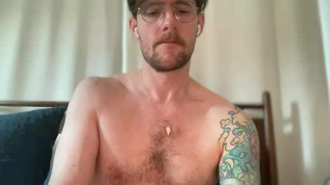 kd9dash3point8 online show from March 2, 10:38 pm