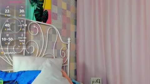 Kelly GMT 2 Su We Th Fr Sa   0300AM-09-00AM   online show from November 24, 12:05 pm