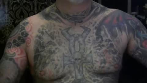 Snapshot of keeeeeeeeeeeeef chatting on February 3, 2:25 am keeeeeeeeeeeeef online show from February 3, 2:25 am