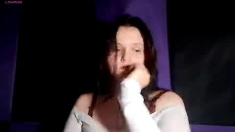 Snapshot of keenaureta chatting on November 7, 2:06 pm Lora online show from November 7, 2:06 pm