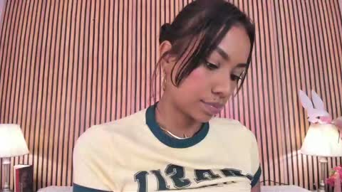 keeyla stone online show from February 3, 2:53 am