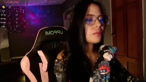 Kimk online show from September 23, 8:01 pm