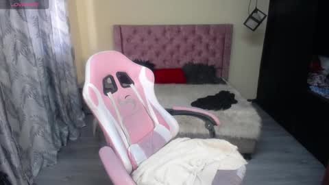 luna online show from April 25, 8:28 pm