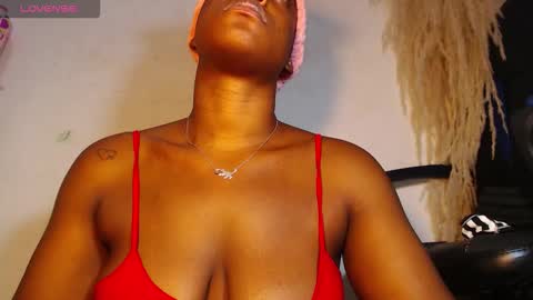 Snapshot of keilysofia chatting on September 28, 10:04 pm Keili online show from September 28, 10:04 pm