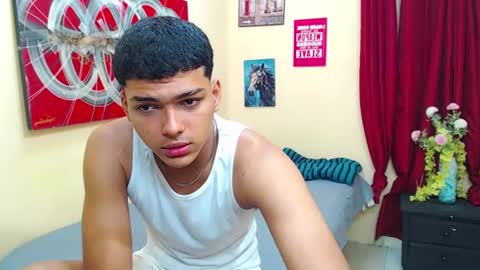 keinner  sexy hot bigcock online show from October 16, 12:50 pm