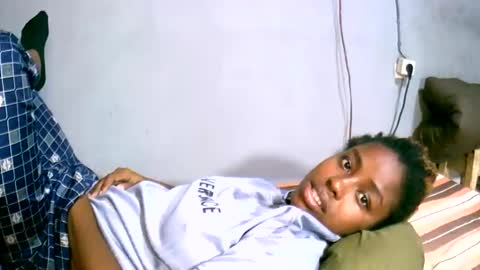 keisha759446 online show from February 6, 6:44 pm