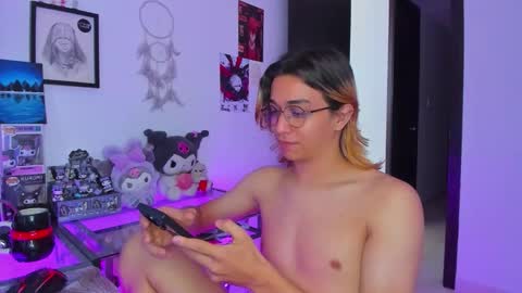 Keita moon online show from February 10, 6:01 pm