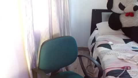 Snapshot of keity_russo03 chatting on July 7, 8:13 pm annie rosse16 online show from July 7, 8:13 pm