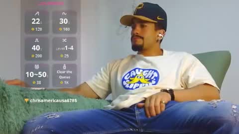 Snapshot of keivid_2303 chatting on June 6, 4:01 pm david online show from June 6, 4:01 pm