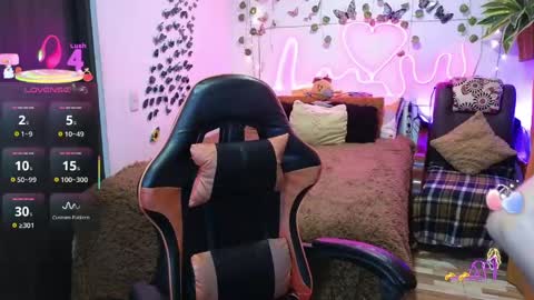 keka_teiku online show from April 18, 3:54 am