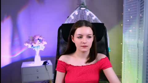 kelliebanshe online show from March 21, 4:17 am